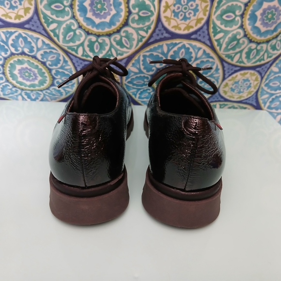 Pepe Menargues Molded Sole Patent Leather Loafers - Picture 5 of 6